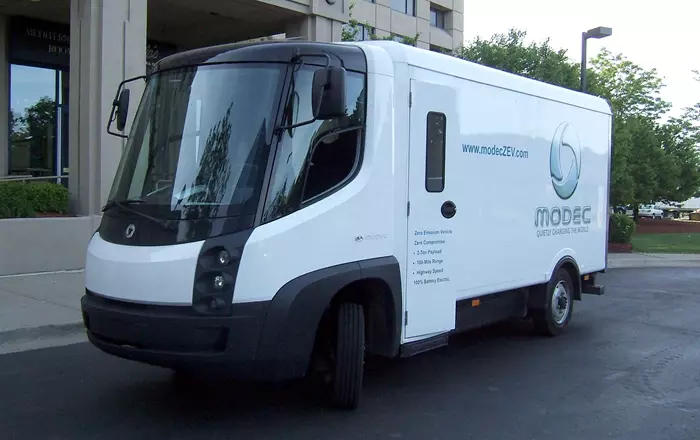 Parkol elektromos kisteheraut